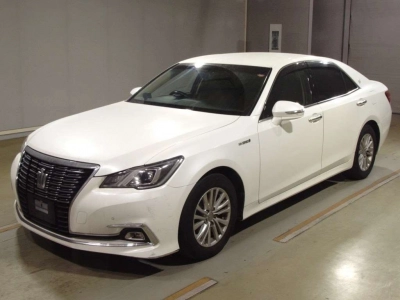 TOYOTA CROWN HYBRID