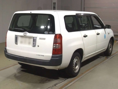 TOYOTA SUCCEED VAN