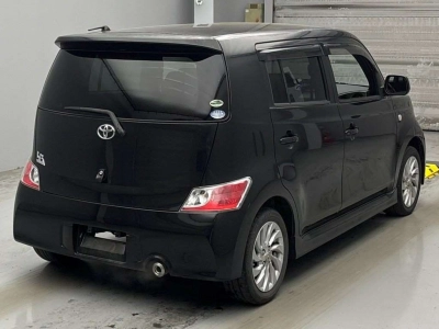 TOYOTA BB