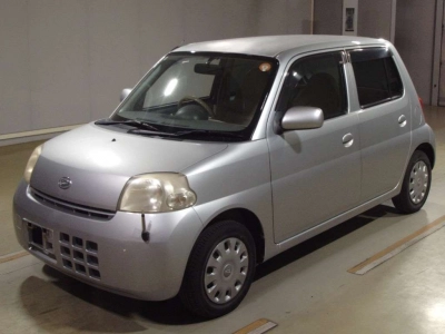 DAIHATSU ESSE