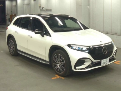 MERCEDES BENZ EQS SUV