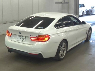 BMW 4 SERIES