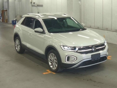 VOLKSWAGEN T-ROC