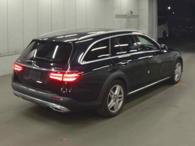 MERCEDES BENZ E-CLASS ALL-TERRAIN