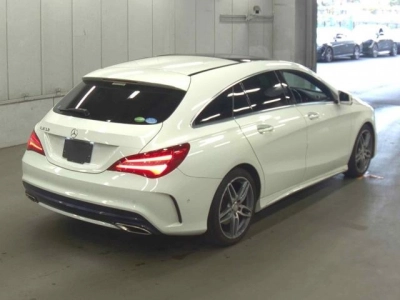MERCEDES BENZ CLA SHOOTING BRAKE