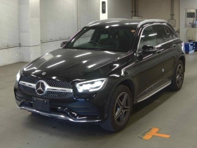MERCEDES BENZ AMG GLC