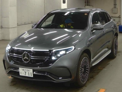 MERCEDES BENZ EQC