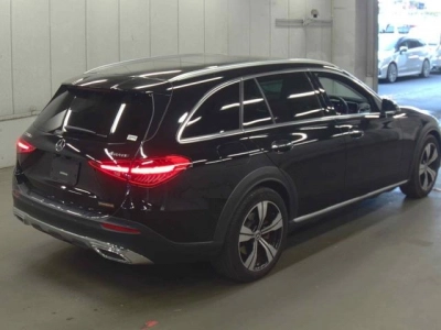 MERCEDES BENZ C CLASS ALL-TERRAIN