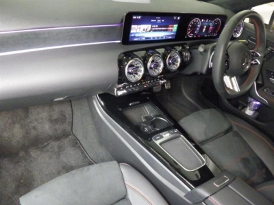 MERCEDES BENZ A CLASS