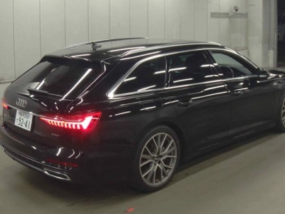 AUDI A6 AVANTE