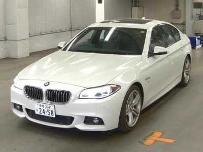 BMW 5 SERIES