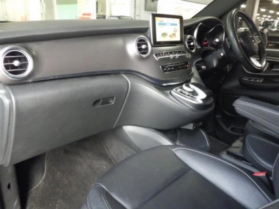 MERCEDES BENZ V CLASS