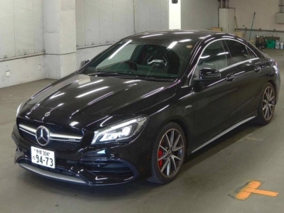MERCEDES BENZ AMG CLA