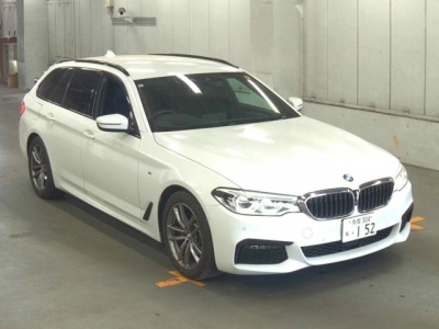 BMW 5 SERIES