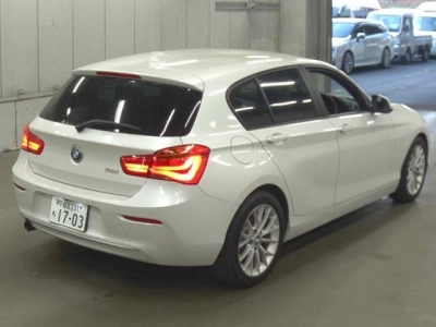 BMW 1 SERIES