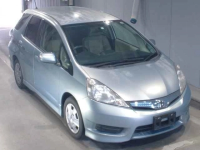 HONDA FIT SHUTTLE