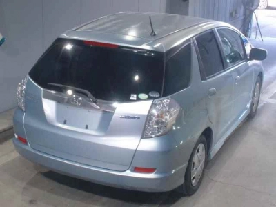HONDA FIT SHUTTLE