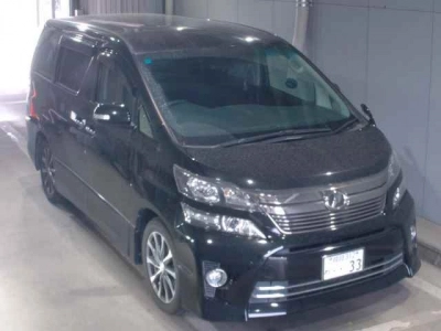 TOYOTA VELLFIRE