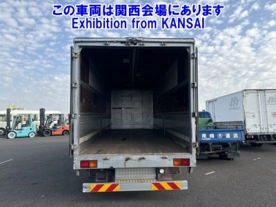 MITSUBISHI FUSO FIGHTER