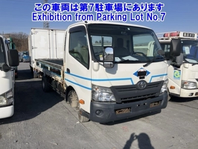 TOYOTA DYNA