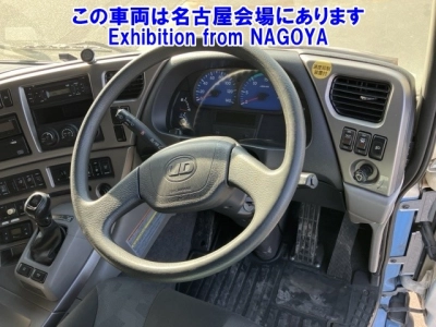 NISSAN UD
