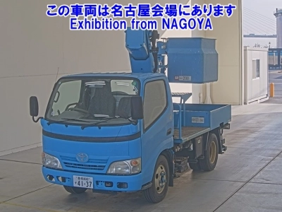 TOYOTA DYNA