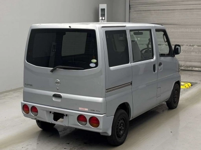 NISSAN CLIPPER VAN