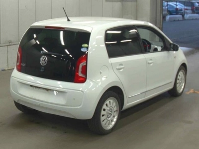 VOLKSWAGEN UP!