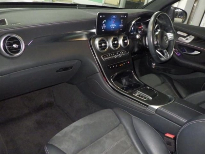 MERCEDES BENZ AMG GLC