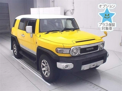 TOYOTA FJ CRUISER