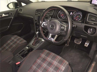 VOLKSWAGEN GOLF  GTI