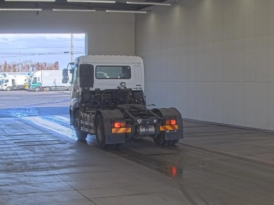 NISSAN DIESEL (UD) QUON