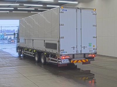 NISSAN DIESEL (UD) QUON