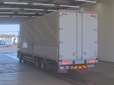 NISSAN DIESEL (UD) QUON