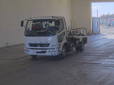 MITSUBISHI FUSO FIGHTER