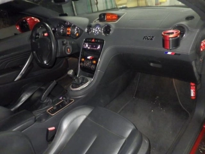 PEUGEOT RCZ