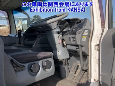 MITSUBISHI FUSO SUPER GREAT