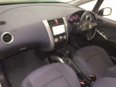 MITSUBISHI COLT PLUS