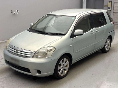 TOYOTA RAUM