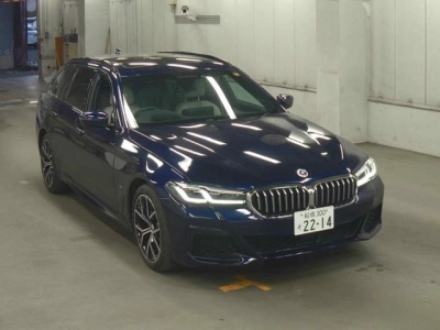 BMW 5 SERIES