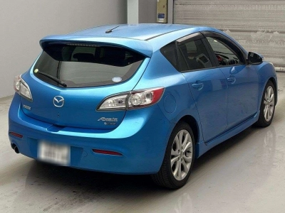 MAZDA AXELA SPORT