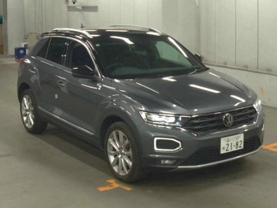 VOLKSWAGEN T-ROC