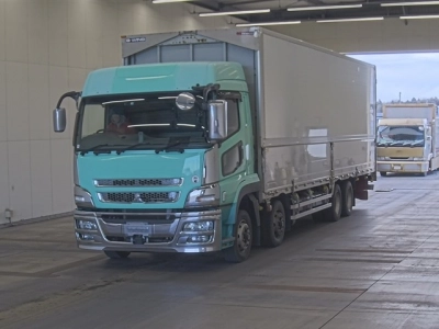 MITSUBISHI FUSO SUPER GREAT