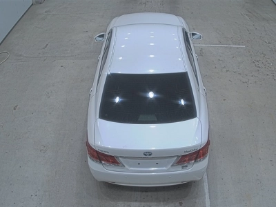 TOYOTA CROWN HYBRID