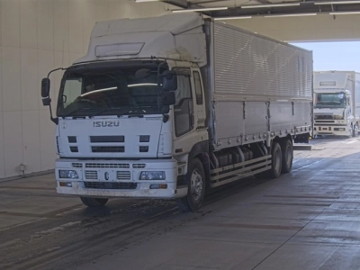ISUZU GIGA