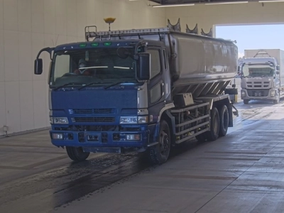 MITSUBISHI FUSO SUPER GREAT