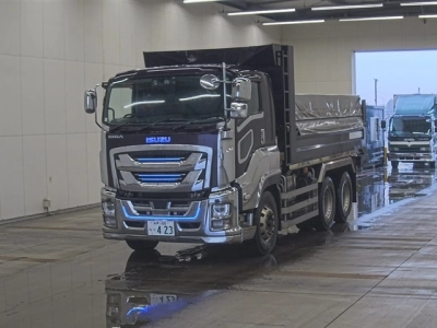 ISUZU GIGA