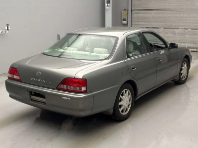 TOYOTA CRESTA