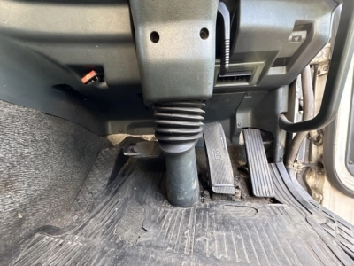 MITSUBISHI FUSO SUPER GREAT