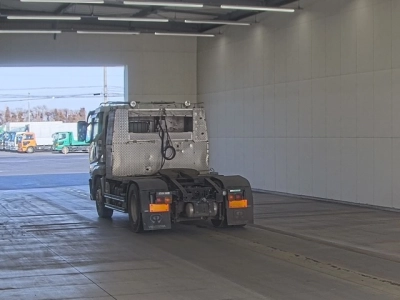 MITSUBISHI FUSO SUPER GREAT